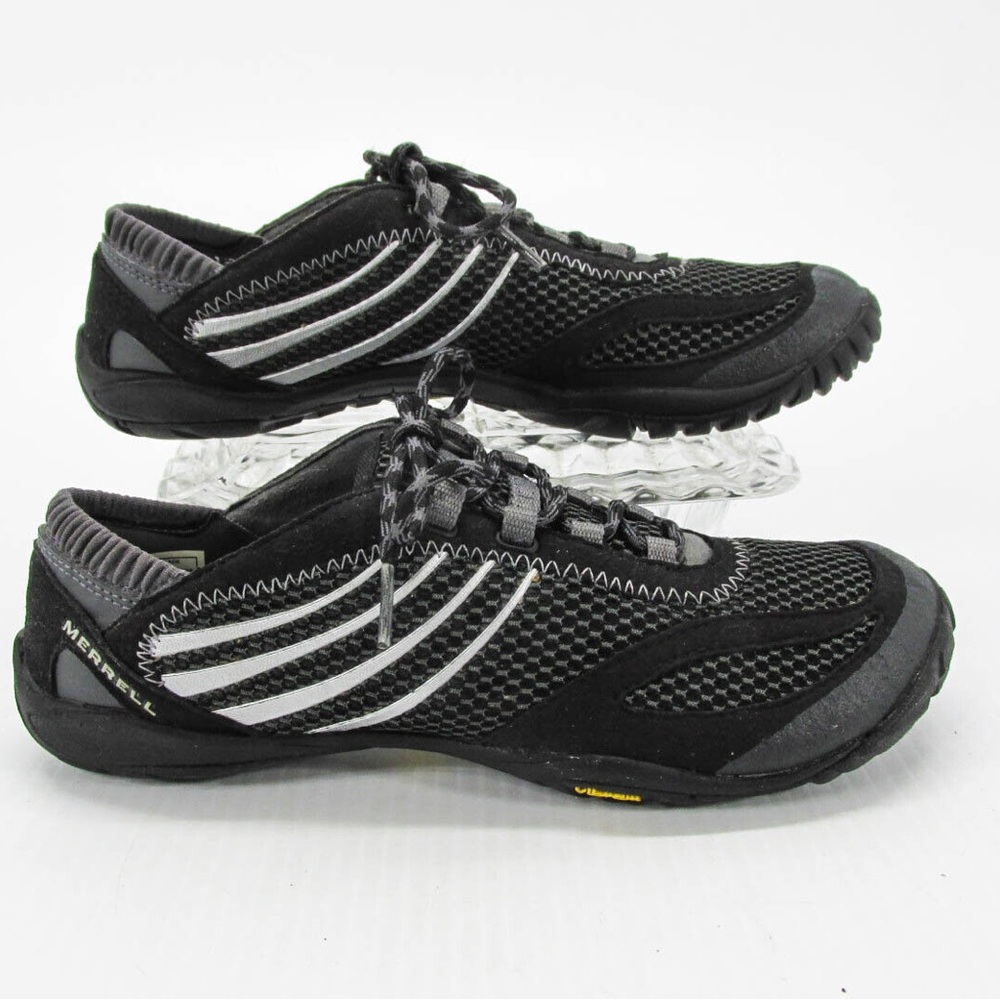 Merrell Black Pace Glove Shoe Size 6, Used Once